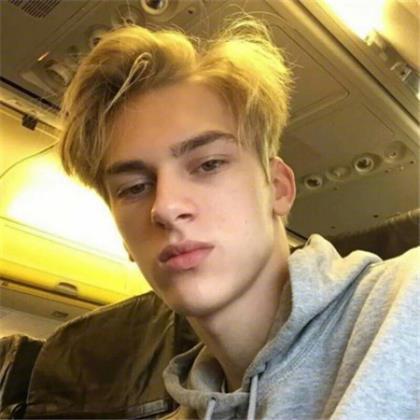 三八妇女节销售广告语 2021最火广告词