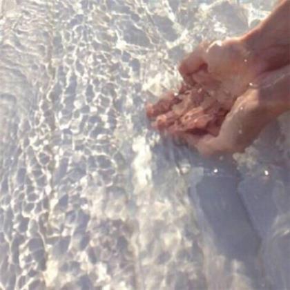 形容记录生活点滴的句子 酸甜苦辣，快乐苦乐，我都自己尝