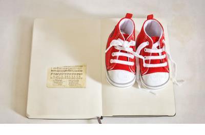 曾经关系很好的朋友 形容朋友变陌生的成语