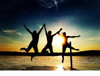 自己新店开张祝福语 我莫名的笑了，只因为想起