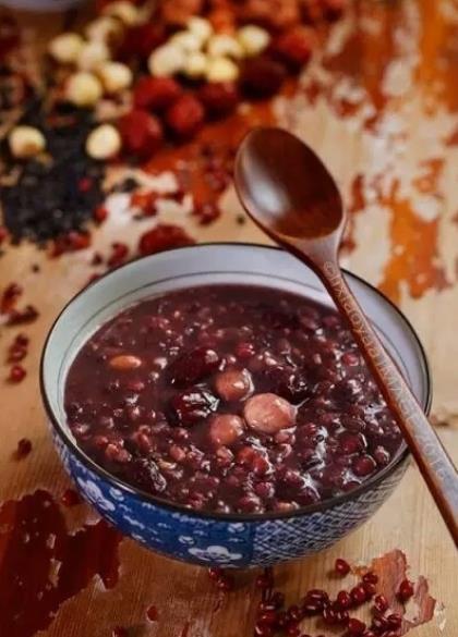 励志早安心语正能量 适合发朋友圈的干净短句励