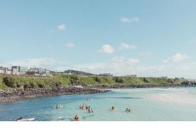 表示人到中年的说说 关于中年人的说说