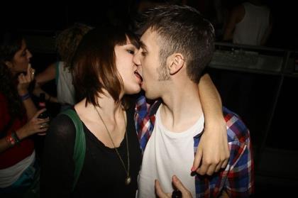 朋友圈励志说说正能量 焦虑的心情，想把你吃掉