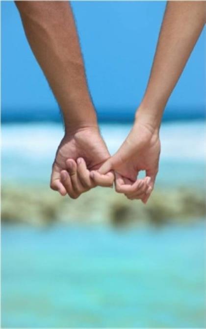 情侣发朋友圈的短语 告诉爸妈你需要他们