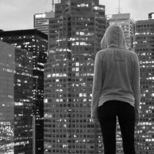 2020元旦朋友圈说说 只有女性才会流血一周而不死