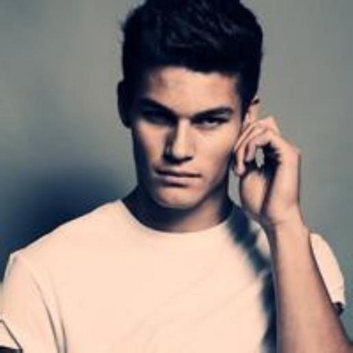 最伤感孤独寂寞的说说 发朋友圈的句子伤感