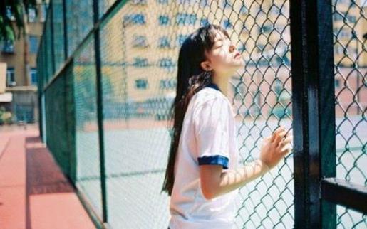 下雨天的励志心情说说 经典励志说说心情短语