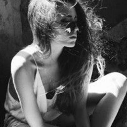 每天醒来的第一件事就是想睡觉