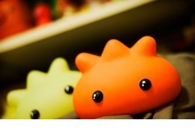 一句话简单的晒娃洗澡句子 一句话晒娃