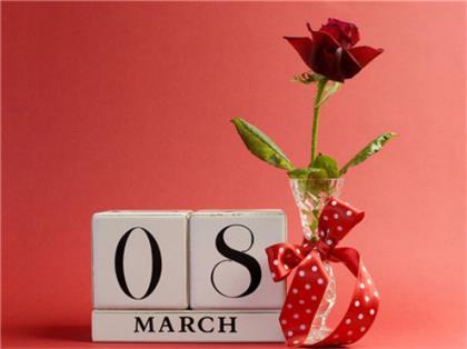 冬月周六早安问候图片