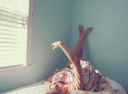 彼岸花古风伤感凄美短句子 伤感短句子不超十字