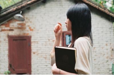 qq说说伤感独自一人