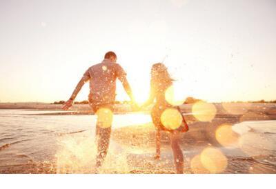 祝福一个人开心快乐的句子 关于收获快乐