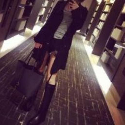 男人奋斗励志的句子说说心情 ”“什么店？”“