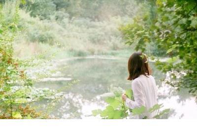 每天心情好的短语说说 伤心的说说心情短语