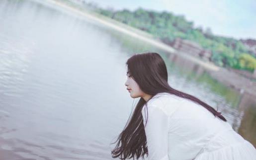 关于任性的句子说说心情 问问这个世界，谁是英