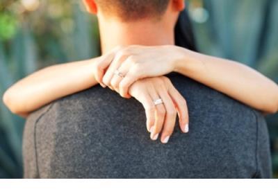 很久没发朋友圈的说说 很热的朋友圈说说