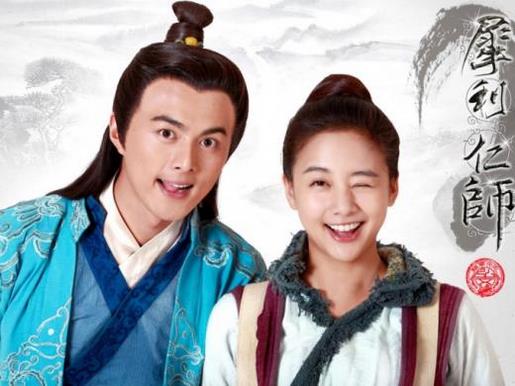 励志短句文字图片 时间在走，年龄在增长