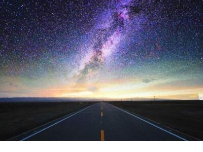 大学生励志说说 “哦，光看你的照片我就快瞎了