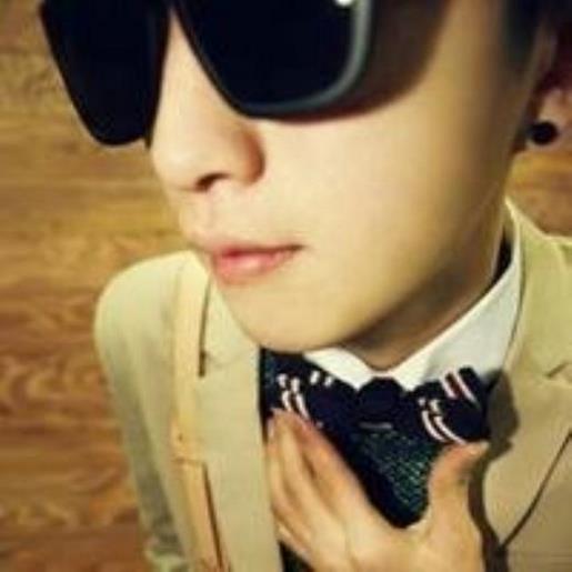 积极向上的说说短句 如果你不确定,不要亲吻