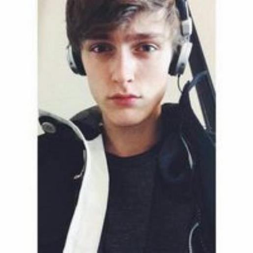 男人励志说说心情短语 没有力量的愤怒毫无意义