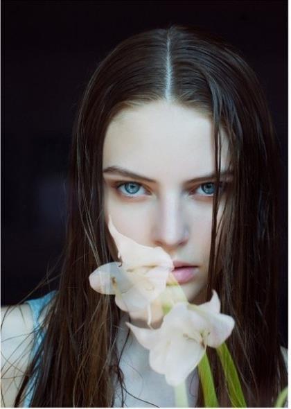 情感句子短句八个字 深夜随笔短句