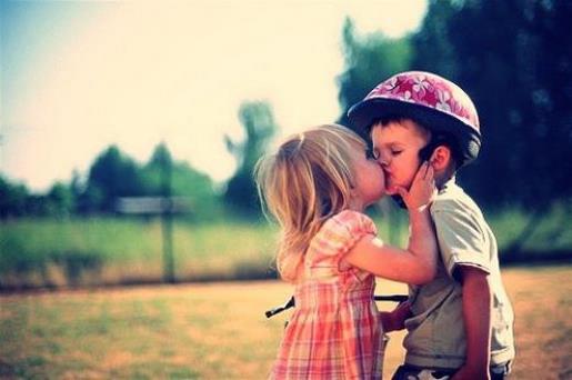 爱一个人的说说感动 一个人带娃的励志说说