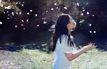 最痛最累最失望最伤心的句子 20句最经典的爱情