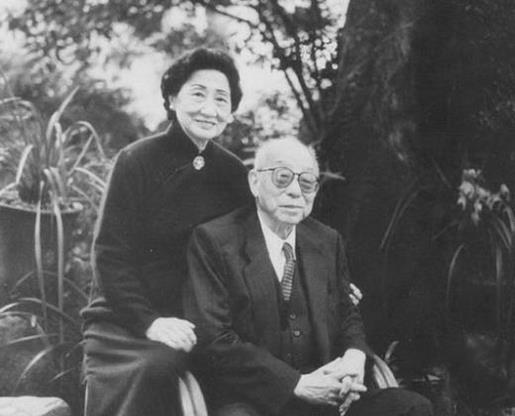 给女友发早安暖心话 愿我们彼此相爱，直到地老