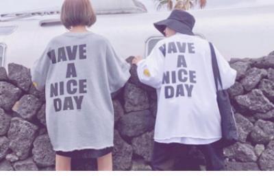 加班说说心情短语搞笑 用力的挤出微笑，你看是