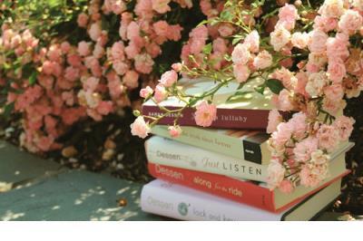 情感说说心情短语 迎风雨或晴圆，笑傲风霜雨雪