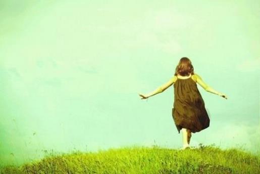 适合发宝宝满月的说说 我们现在为什么要好好爱