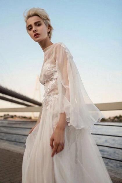 朋友圈个人签名怎么改 忙可以治愈一切朋友圈说