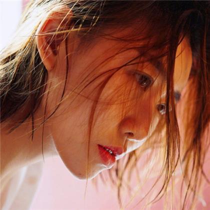 很现实的人生感悟图片 总是梦想着你只属于我的