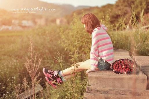 离开一个城市的感慨 离恨似春草，越走越远