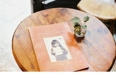 别追公共汽车了，追我吧