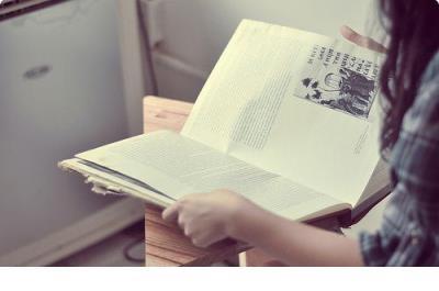 描写冬天风景美的句子 路坎坷不平，风壮草壮