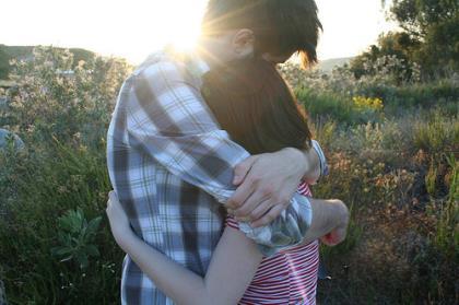 女生表达爱意的句子 我越认真，伤得越重