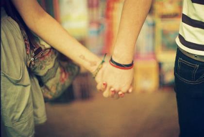 自拍臭美的句子幽默 吃串串的说说