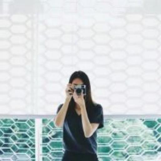 适合发圈的生活美句 表达生活一团糟的图片