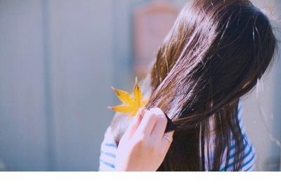 发表照片的自恋说说 偶尔自恋一下拍个照的说说