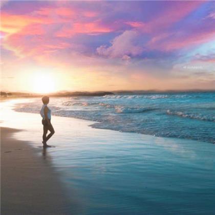 适合深夜发朋友圈走心的句子 痛到心坎的让人心