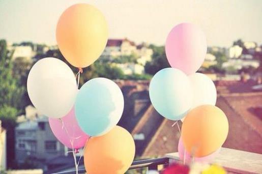 形容爱情甜蜜的句子 霸气甜蜜的爱情句子