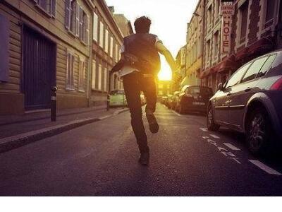 励志说说大全带图片 微信说说2020励志