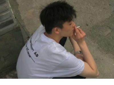 简短的一句话青春寄语 一句话心情说说伤感